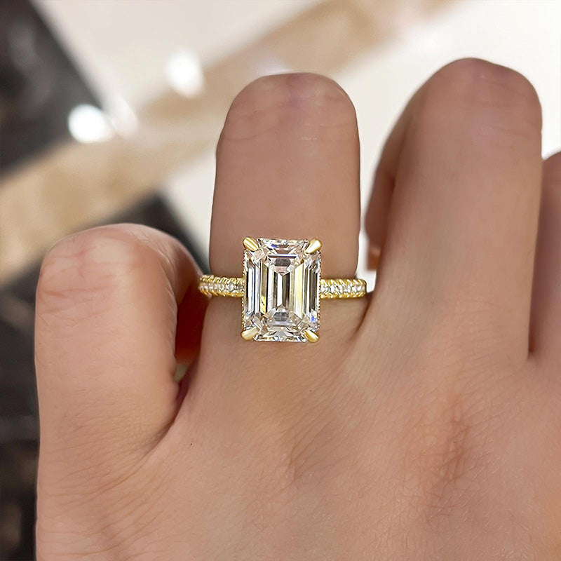 Gorgeous Emerald Cut Engagement Ring For Women In Sterling Silver
