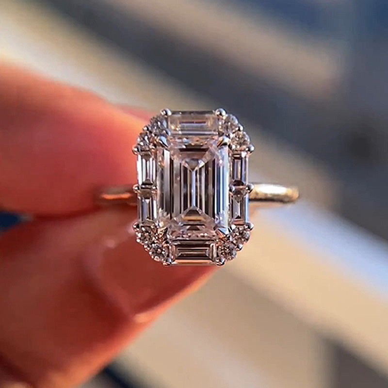 Lovely Halo 3.0Ct Emerald Cut Engagement Ring