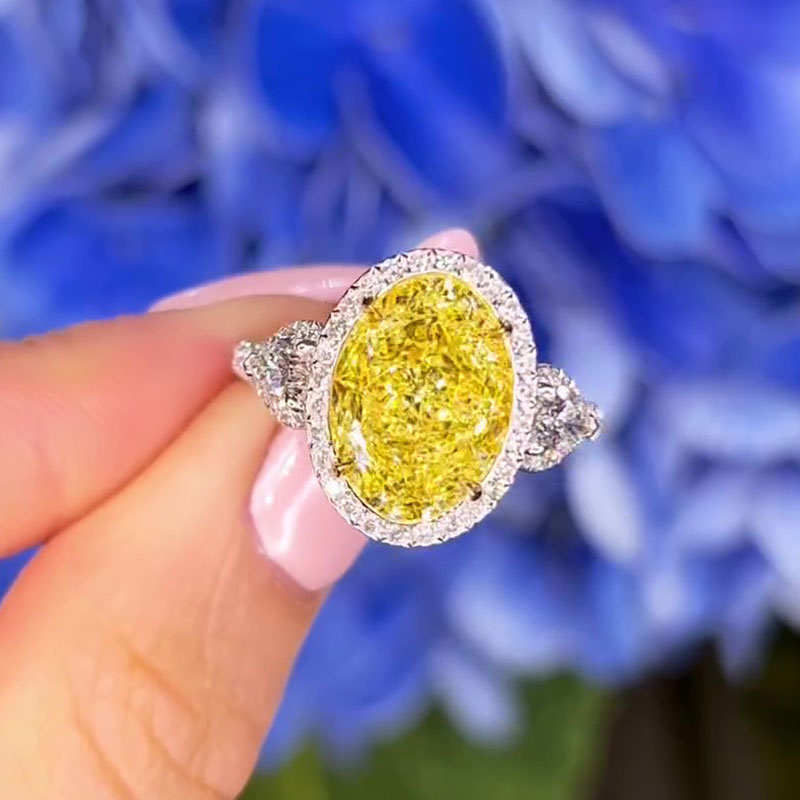 Maxine Luxury Yellow Stone Halo Oval Cut Engagement Ring