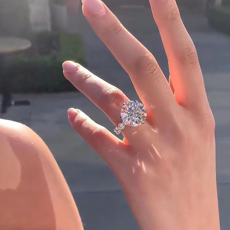 Ahabobo Unique 6 Prong 6.0Ct Round Cut Engagement Ring