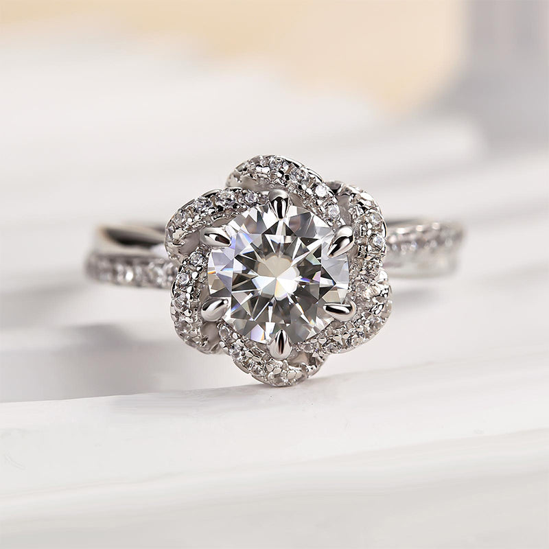 Maxine Moissanite 1.0 CT Twist Flower Design Engagement Ring