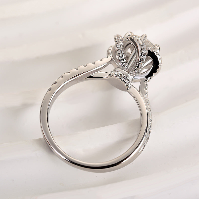 Maxine Moissanite 1.0 CT Twist Flower Design Engagement Ring