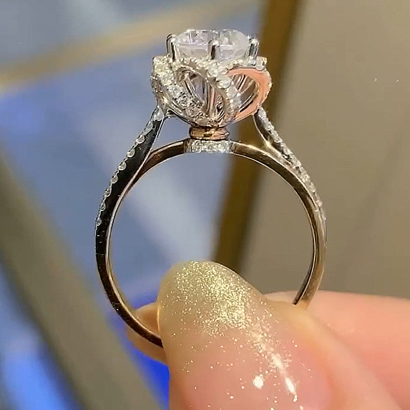 Maxine Moissanite 1.0 CT Twist Flower Design Engagement Ring