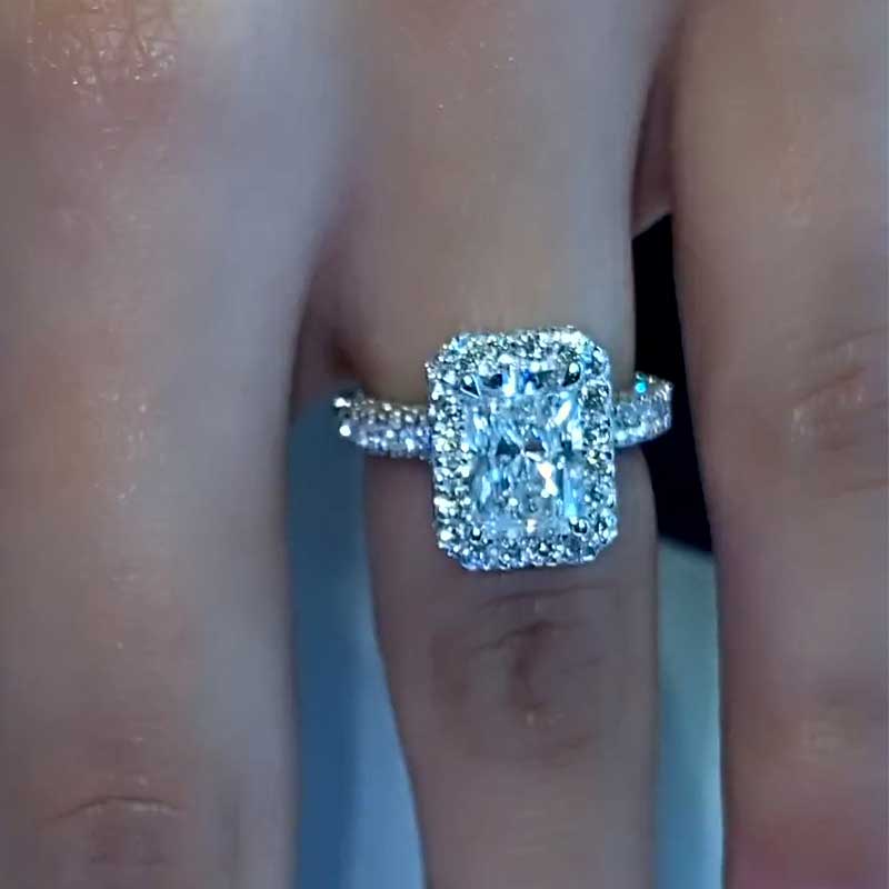 Ahabobo Noble Halo Radiant Cut Engagement Ring
