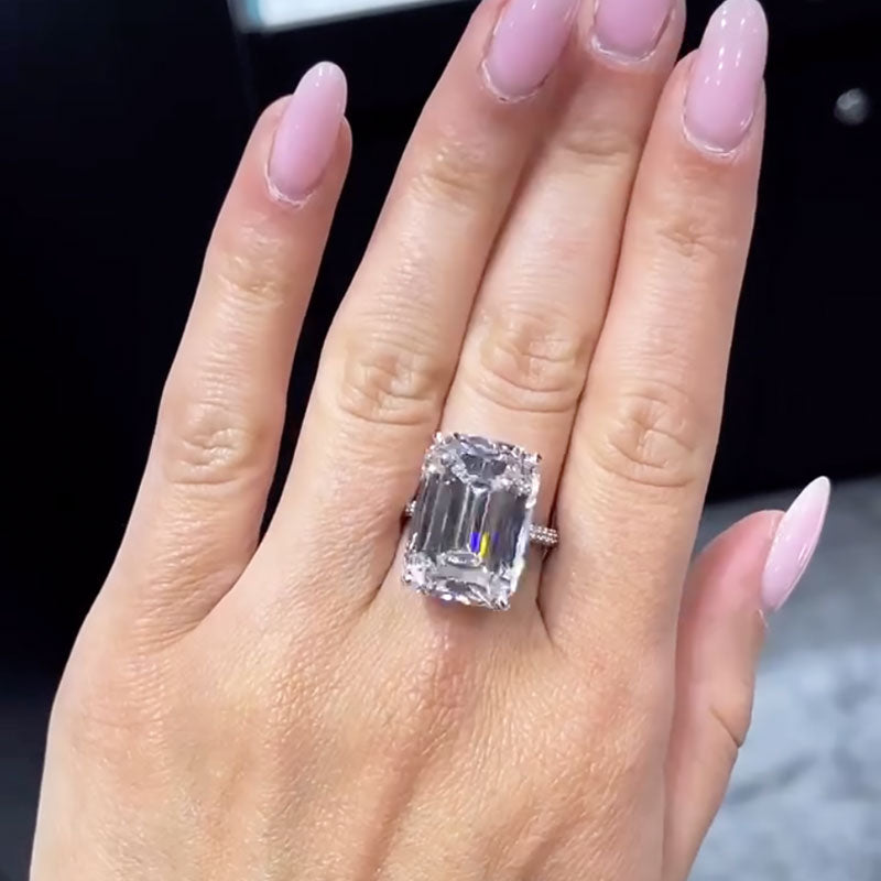Ahabobo Captivating 15Ct Emerald Cut Engagement Ring For Women