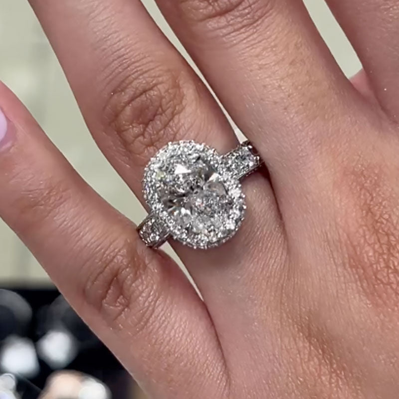 Ahabobo Beautiful Halo 3.0Ct Oval Cut White Gold Travel Ring