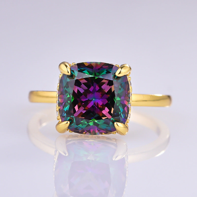 Alexandrite 3.5 Carat Cushion Cut Noble Engagement Ring for Women In Sterling Silver