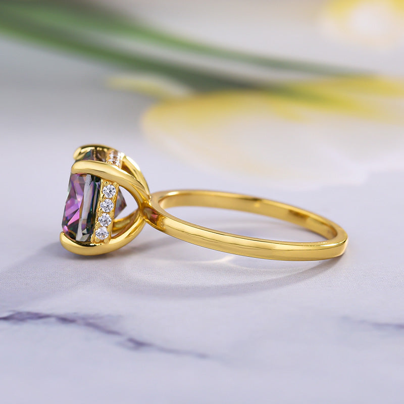 Alexandrite 3.5 Carat Cushion Cut Noble Engagement Ring for Women In Sterling Silver