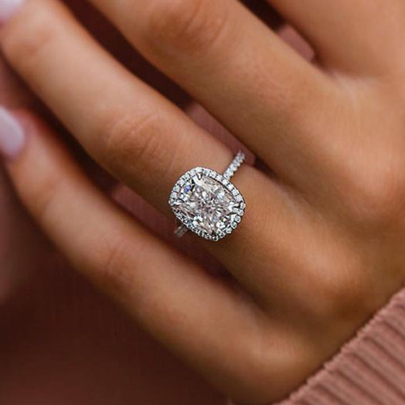 Luxurious Halo Cushion Cut Sona Simulated Diamond Engagement Ring In Sterling Silver