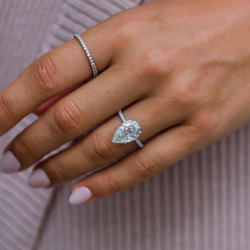 Elegant Pear Cut Sona Simulated Diamond Engagement Ring In Sterling Silver