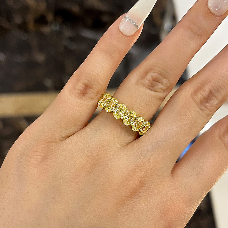 Gorgeous Yellow Gold Oval Cut Yellow Sapphire Wedding Band For Women