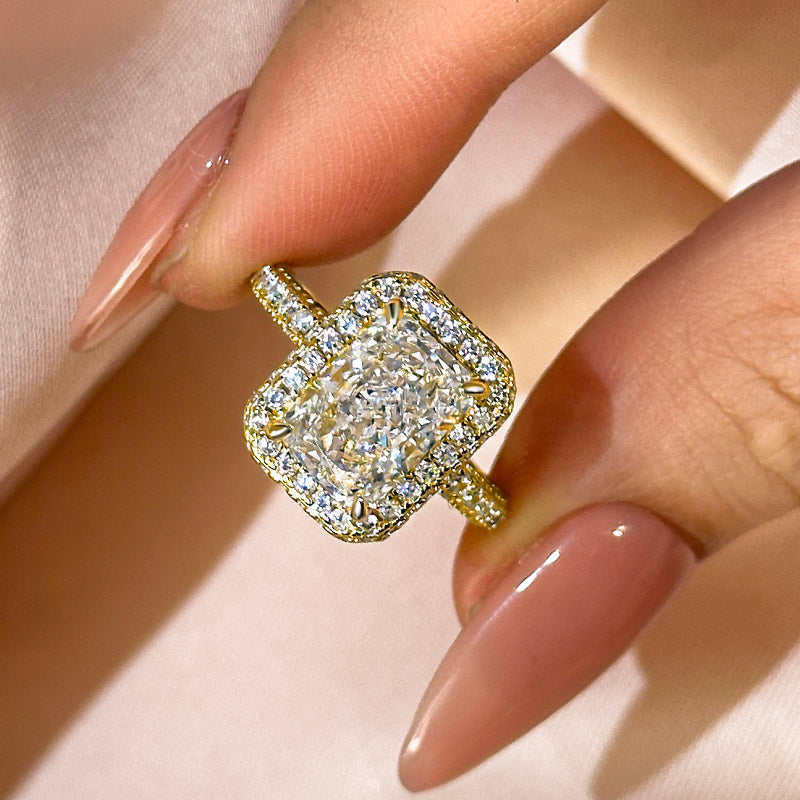 Ahabobo Noble Halo Radiant Cut Engagement Ring