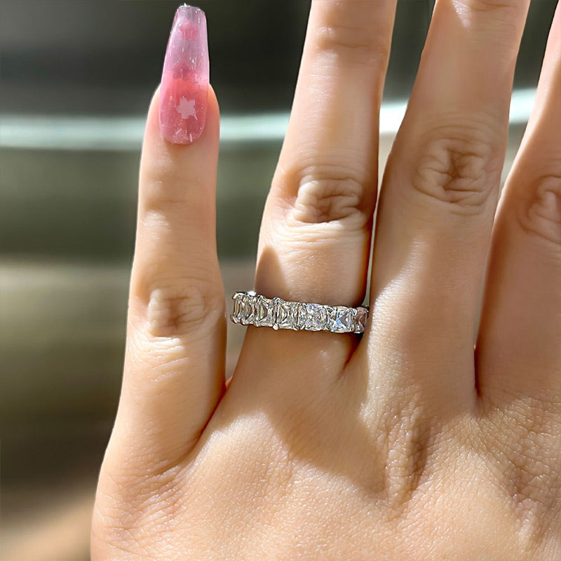 Unique Cushion & Radiant Cut Women's Wedding Band In Sterling Silver