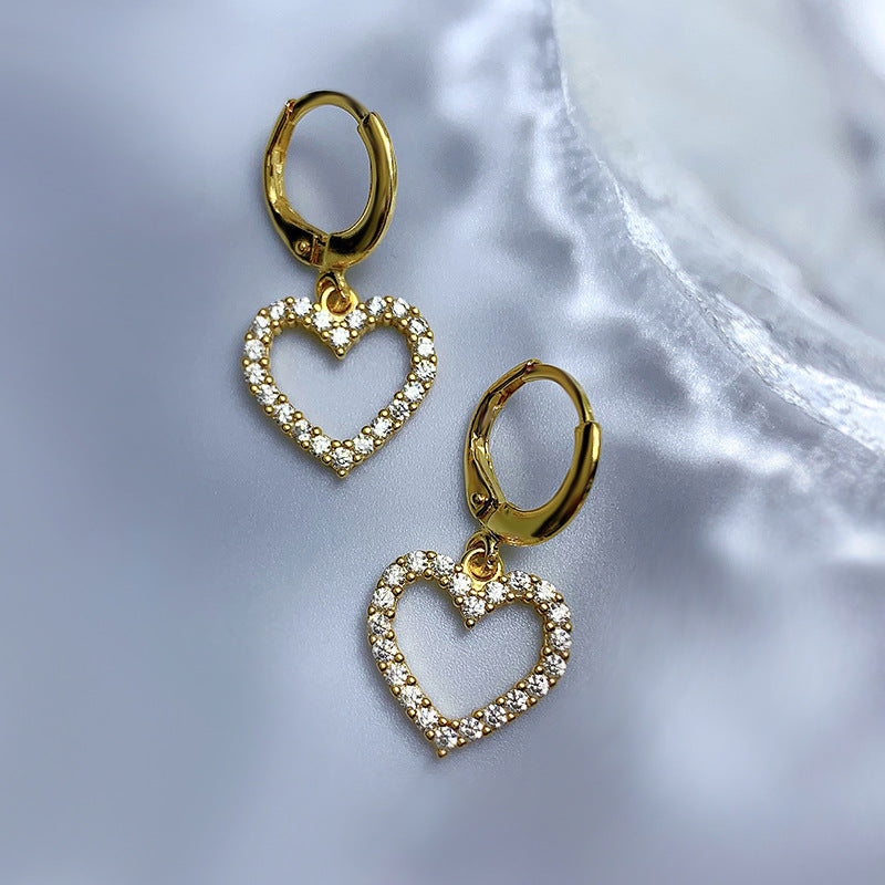 0.5Ct Lovely Heart Shaped Women's Stud Earrings In Sterling Silver