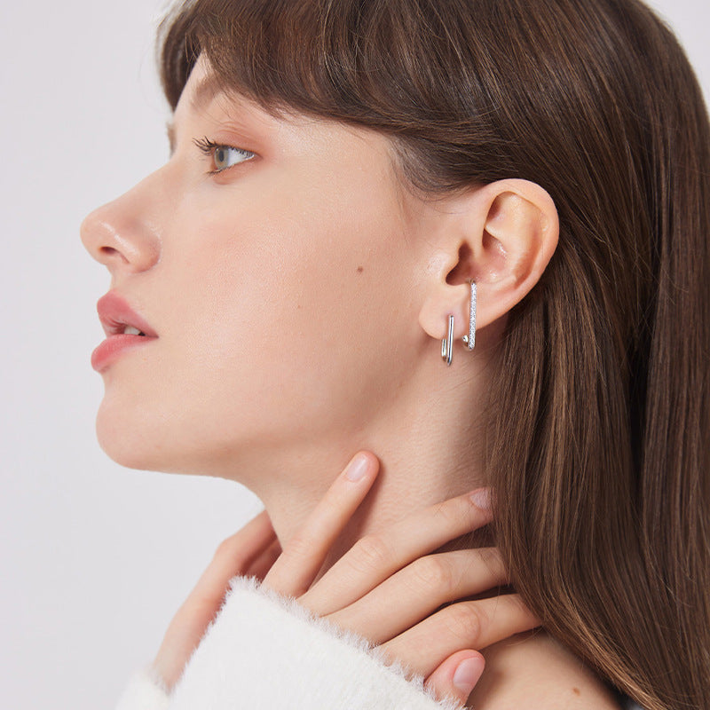 0.1Ct Moissanite Stylish Geometric Stud Earrings