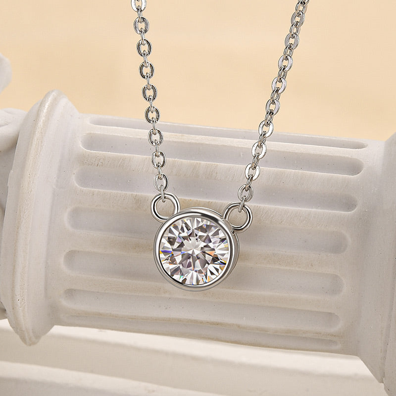 Moissanite  Luxurious Halo 1.0 Carat Round Cut Pendant Necklace