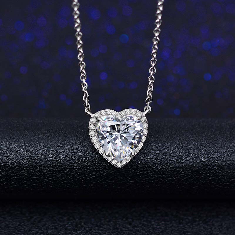 4.0Ct Elegant Halo Heart Cut Necklace For Women In Sterling Silver