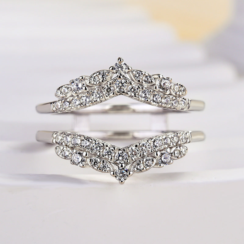 Special Round Cut Jacket Wedding Band For Women In Sterling Silver