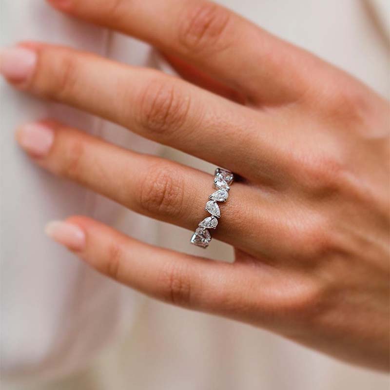 Stunning Full Pear Cut Women's Wedding Band
