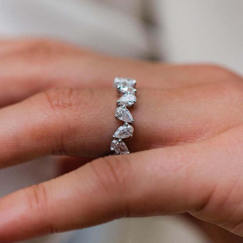 Stunning Full Pear Cut Women's Wedding Band