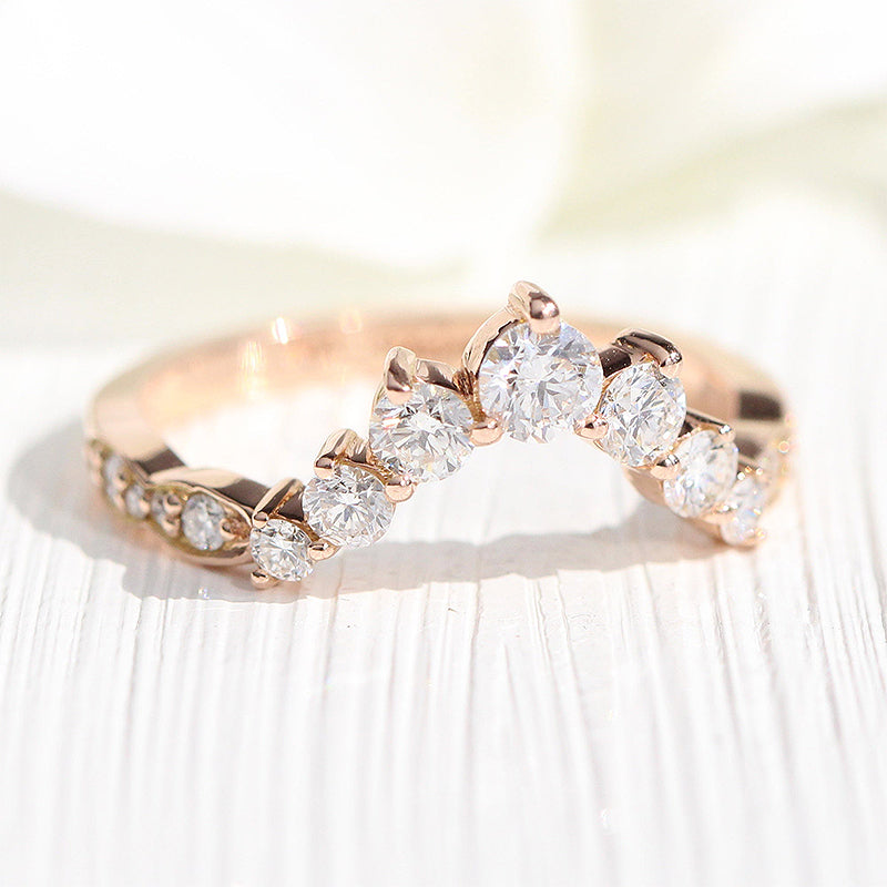 Unique Rose Gold V-shaped Design Wedding Band