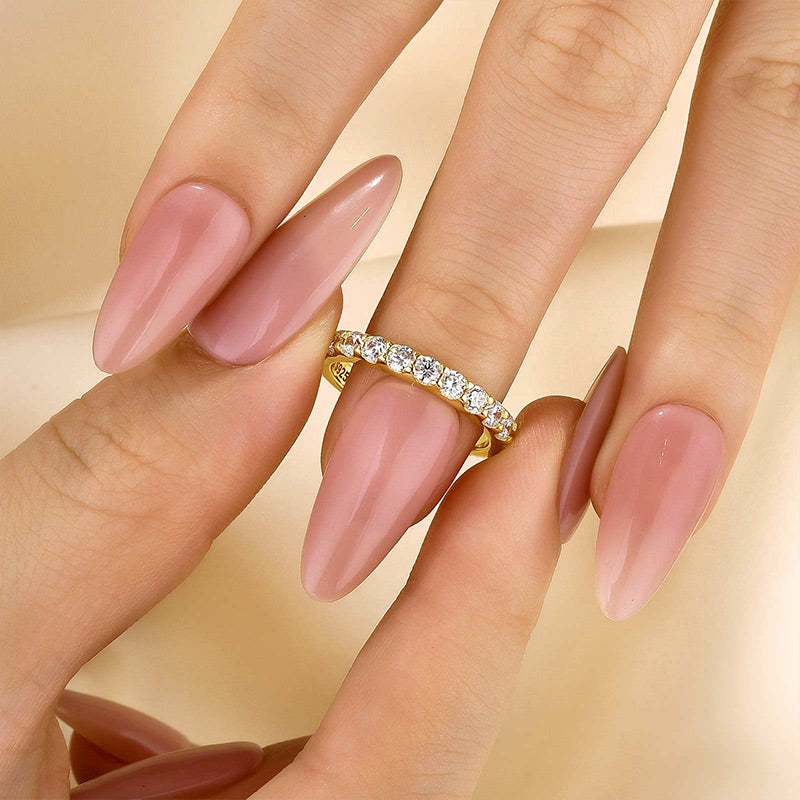 Exquisite Half Round Cut Women's Wedding Band