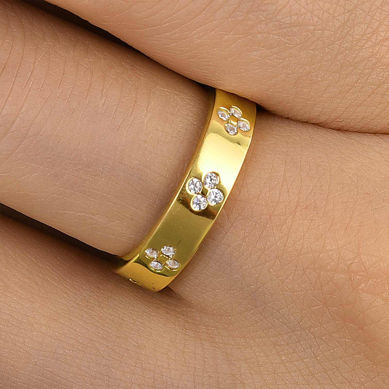 Ahabobo Noble Wide Yellow Gold Wedding Band