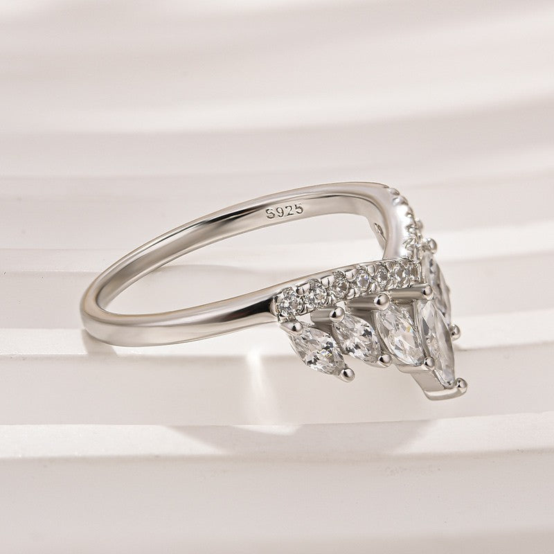 Crown Shaped Curved Design Thin Stacking Wedding Band In Sterling Silver