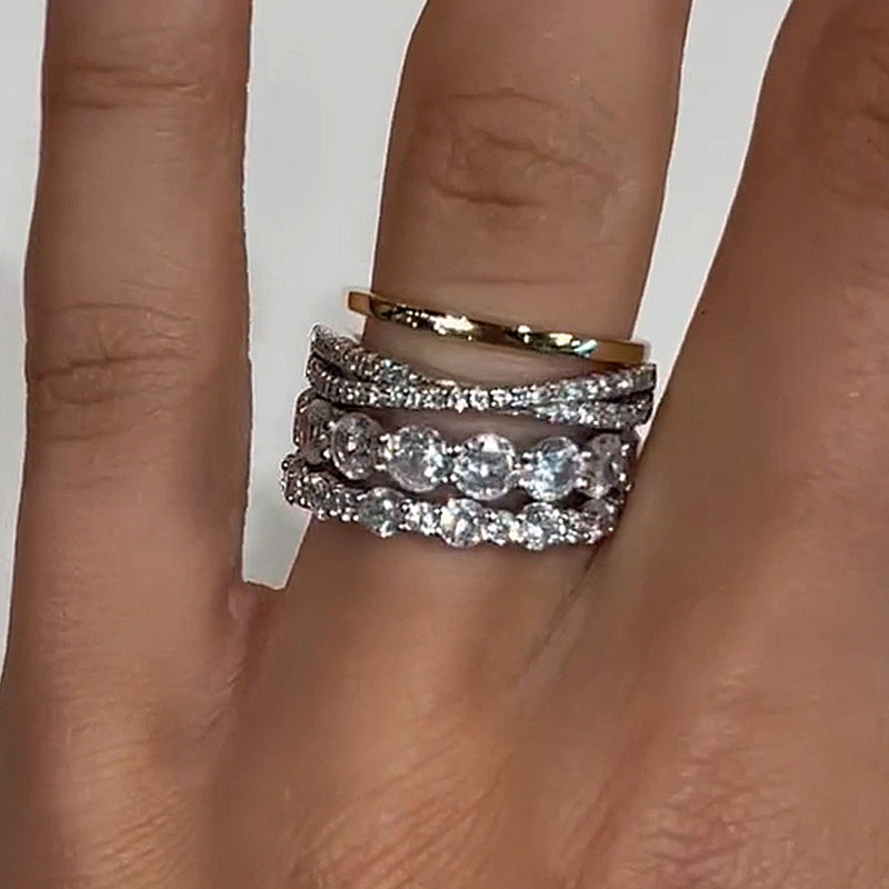 Ahabobo Exclusive Round Cut 4PC Wedding Band Set