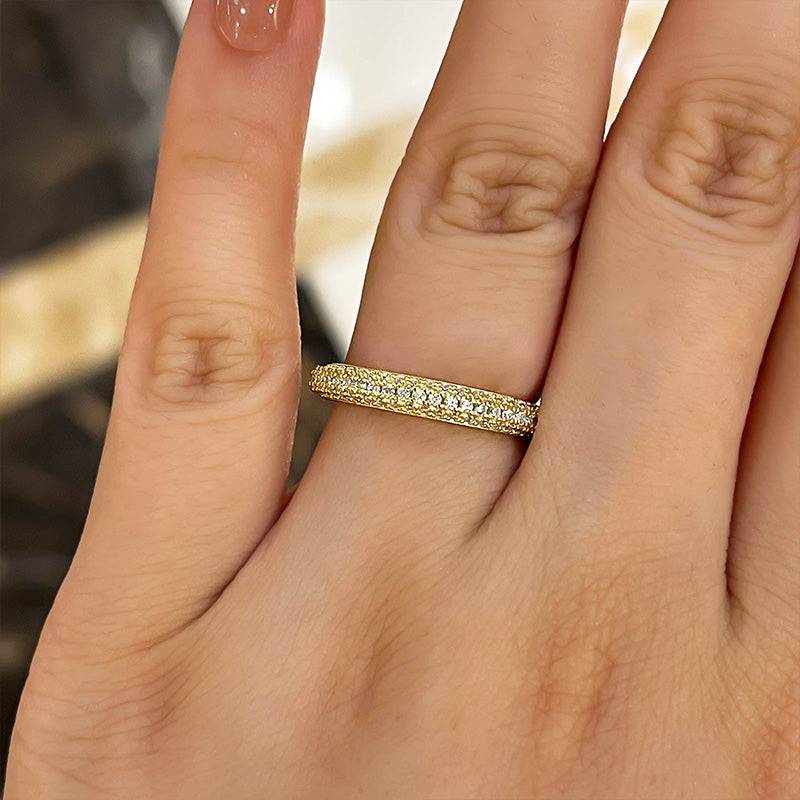 Vintage 3 Row Design Round Cut Women's Wedding Band In Sterling Silver