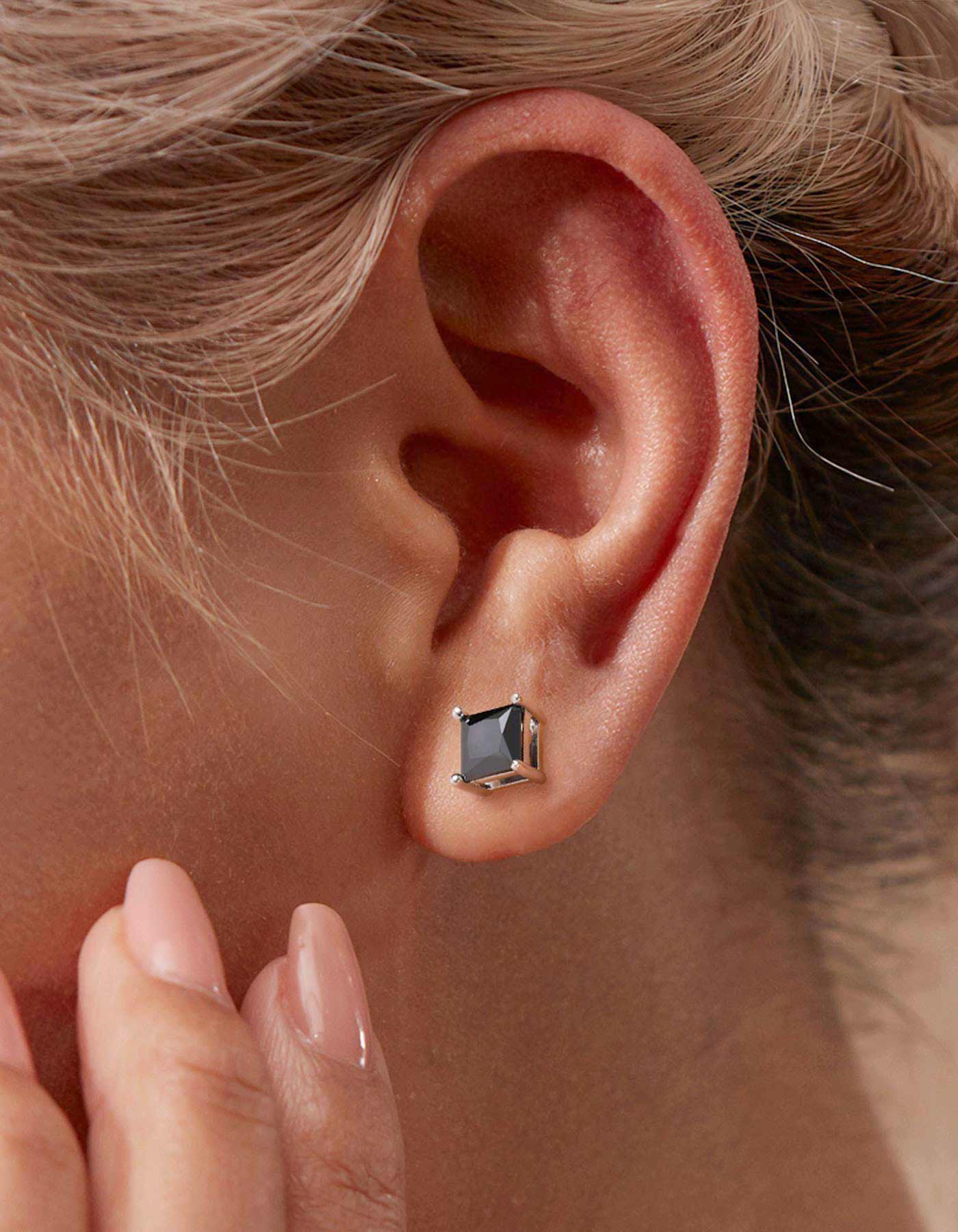 Ahabobo Stelring Silver Black Moissanite Princess Cut Stud Earrings
