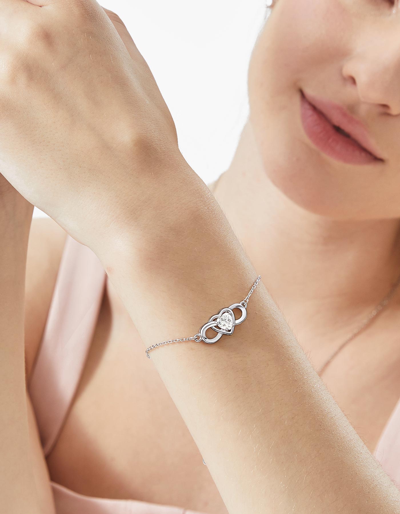 Ahabobo Infinity Heart Bracelet With Moissanite For Women