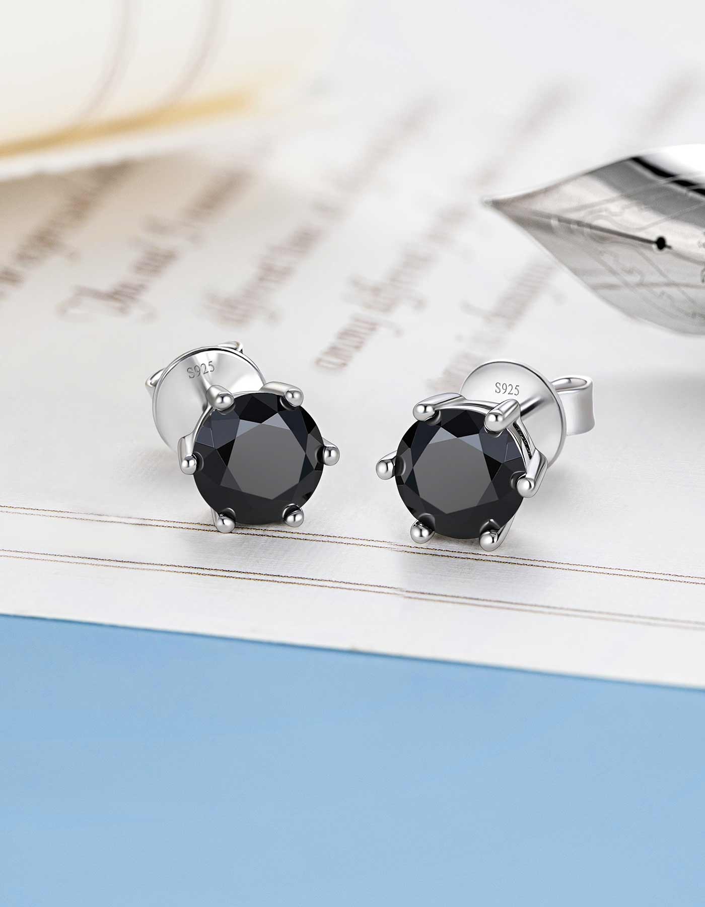 Ahabobo Black Solitaire Moissanite Stud Earrings for Women Men