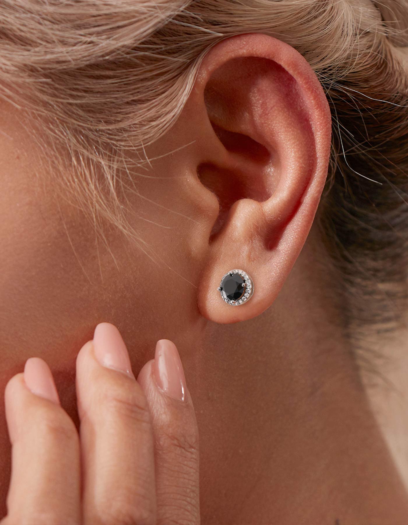 Ahabobo Black Halo Moissanite Stud Earrings for Women